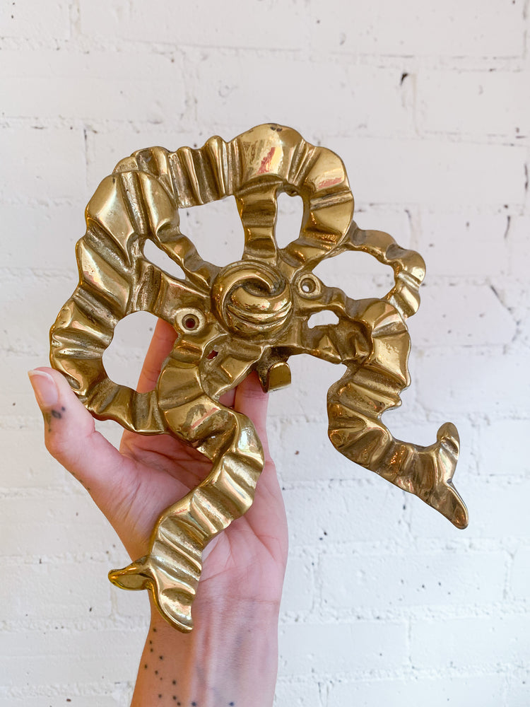 Vintage Brass Bow Hook – The Apartment TO