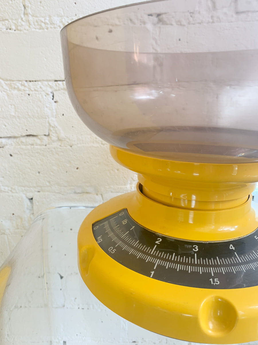 Vintage Space Age Scale – The Apartment TO