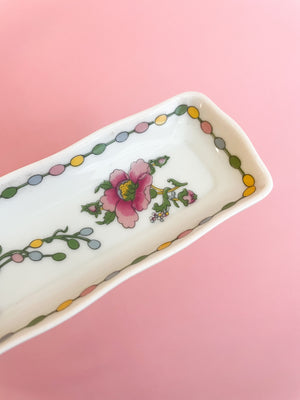 
            
                Load image into Gallery viewer, Vintage Ceramic Floral Dish
            
        