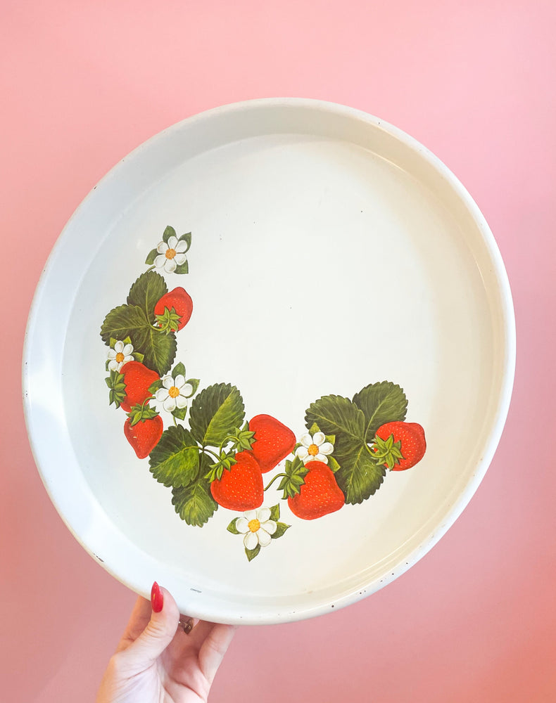 
            
                Load image into Gallery viewer, Vintage Strawberry Serving Tray
            
        