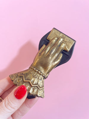 
            
                Load image into Gallery viewer, Vintage Brass Hand Clip with Envelope
            
        