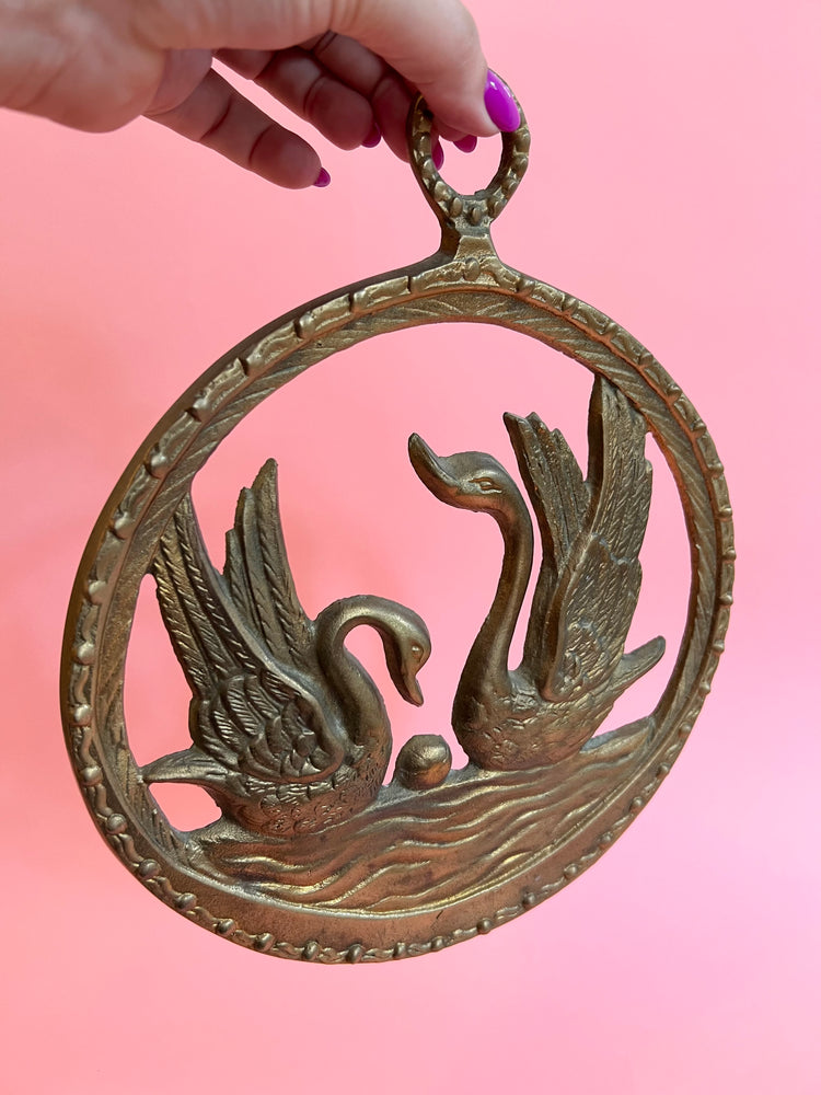 Vintage Brass Swan Wall Hanging – The Apartment TO