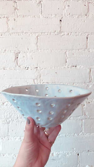 
            
                Load image into Gallery viewer, Handmade Ceramic Colander
            
        