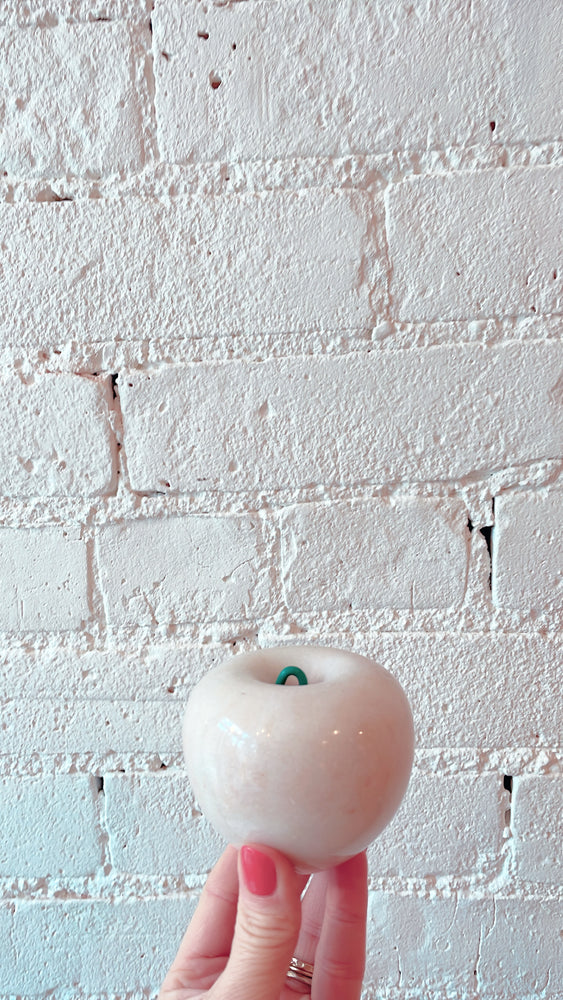 
            
                Load image into Gallery viewer, Vintage Marble Apple
            
        