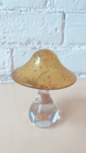 Vintage Art Glass Mushroom