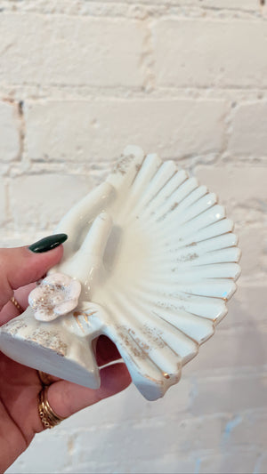 
            
                Load image into Gallery viewer, Vintage Ceramic Hand Fan Dish
            
        
