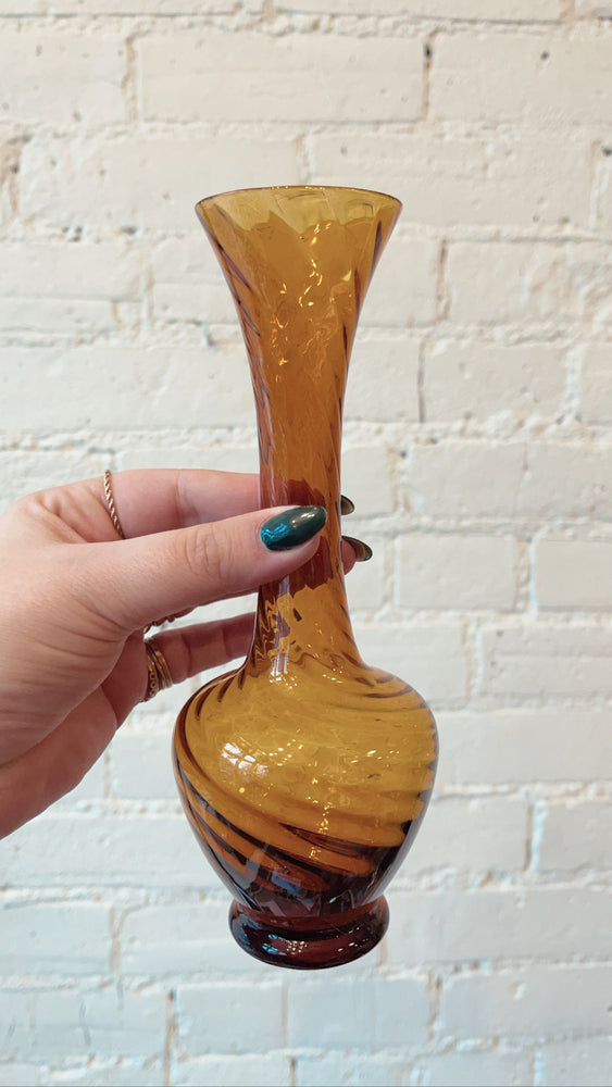 
            
                Load image into Gallery viewer, Vintage Swirl Vase
            
        