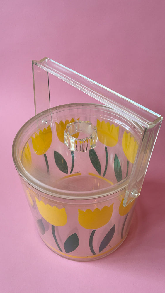 
            
                Load image into Gallery viewer, Vintage Tulip Ice Bucket
            
        