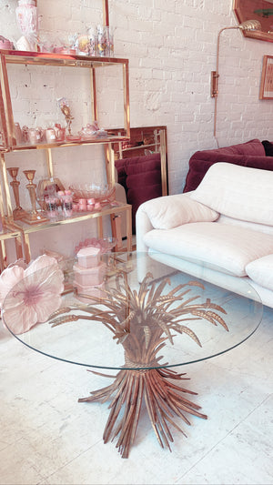 
            
                Load image into Gallery viewer, Hollywood Regency Brass Wheat Sheaf Coffee Table
            
        