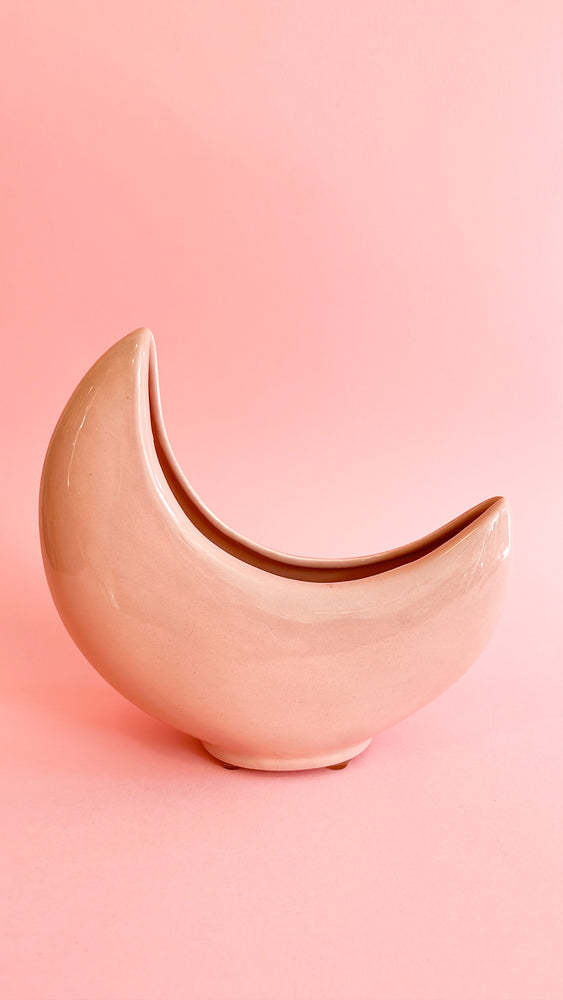 
            
                Load image into Gallery viewer, Vintage Ceramic Cresent Moon Planter
            
        