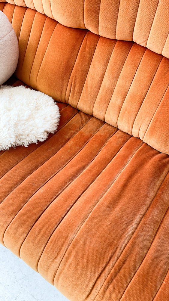 
            
                Load image into Gallery viewer, Vintage 1980&amp;#39;s Aralia Sofa by Michel Ducaroy for Ligne Roset
            
        