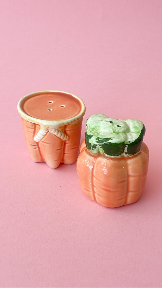 Vintage Stackable Carrot Salt and Pepper Shakers