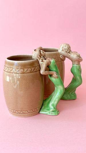 
            
                Load image into Gallery viewer, Vintage Green Dress Lady Mug
            
        