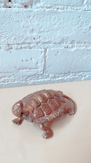 
            
                Load image into Gallery viewer, Vintage Brass Turtle
            
        