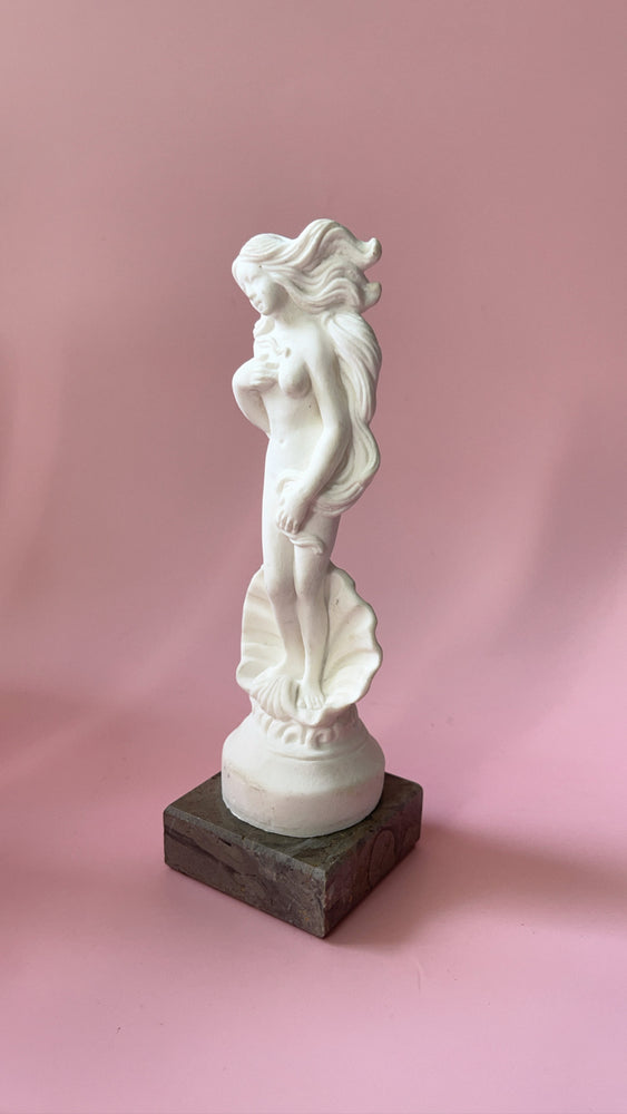
            
                Load image into Gallery viewer, Vintage Birth of Aphrodite Sculpture
            
        
