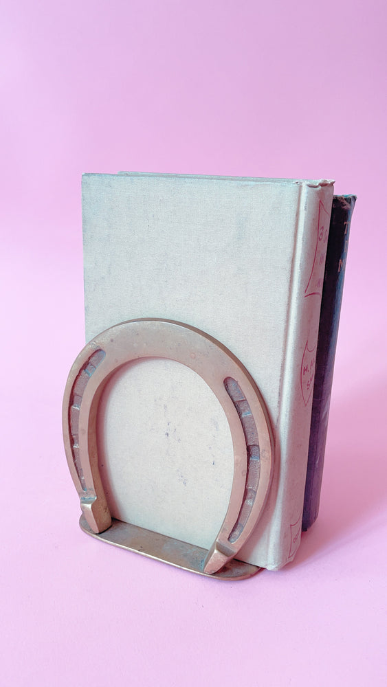 
            
                Load image into Gallery viewer, Vintage Brass Horseshoe Bookends
            
        