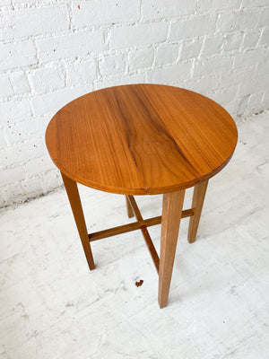 
            
                Load image into Gallery viewer, Vintage Mid Century Teak Folding Side Table
            
        