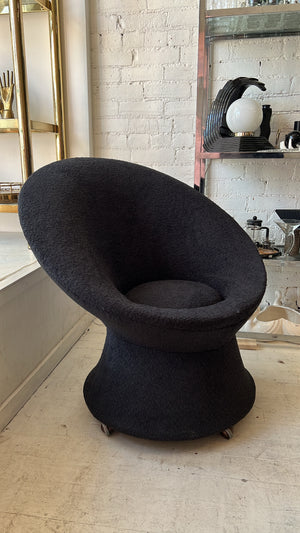
            
                Load image into Gallery viewer, Vintage 1970&amp;#39;s Mushroom Chair
            
        