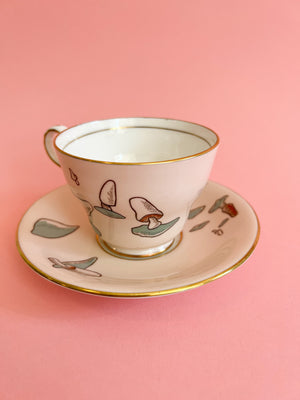 
            
                Load image into Gallery viewer, Aynsley Rare Mushroom Vintage Collectible Cup and Saucer 1960&amp;#39;s
            
        