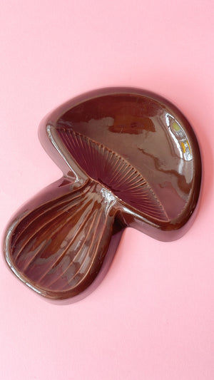 
            
                Load image into Gallery viewer, Vintage Ceramic Mushroom Spoon Rest
            
        