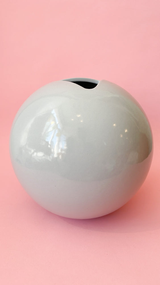 
            
                Load image into Gallery viewer, Vintage Ceramic Sphere Vase
            
        