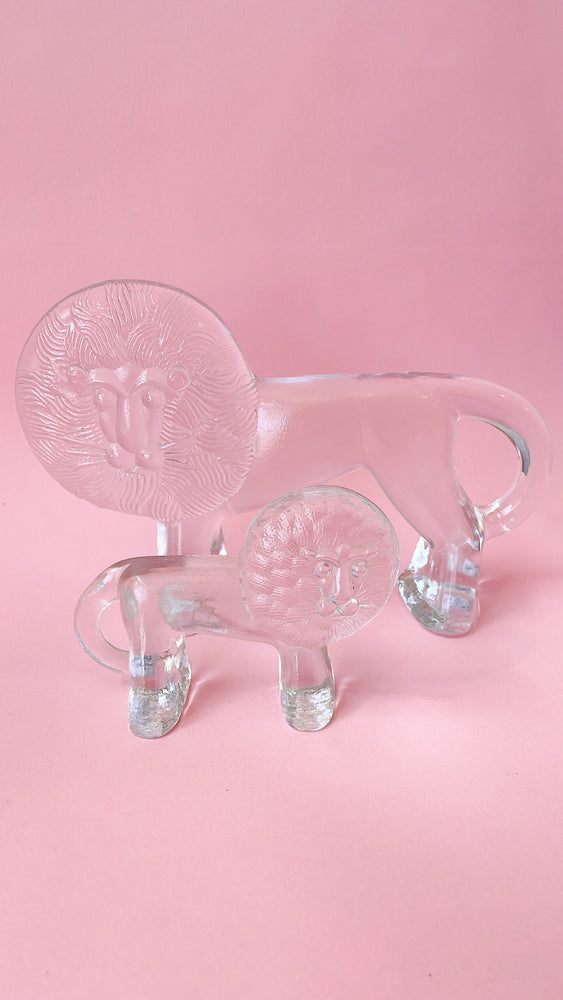 
            
                Load image into Gallery viewer, Vintage 1970&amp;#39;s Kosta Boda Glass Animals
            
        