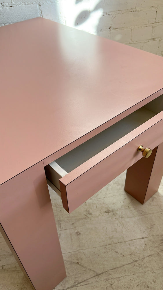 
            
                Load image into Gallery viewer, Vintage 1980’s Pink Table
            
        