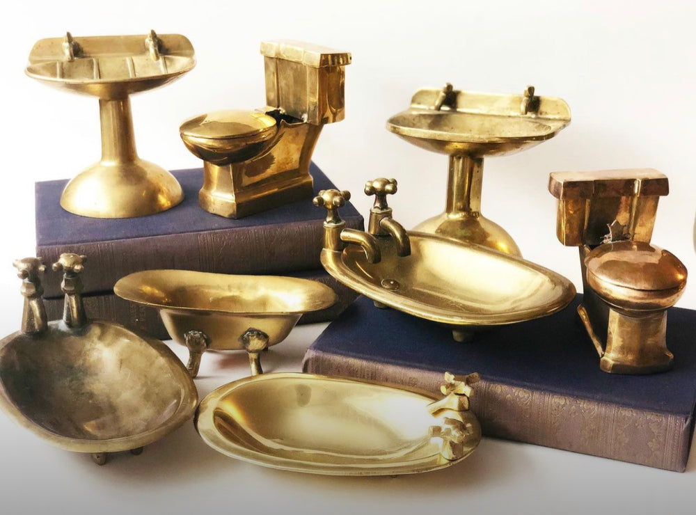 
            
                Load image into Gallery viewer, Sweetest Vintage Bathroom Brass Collection
            
        
