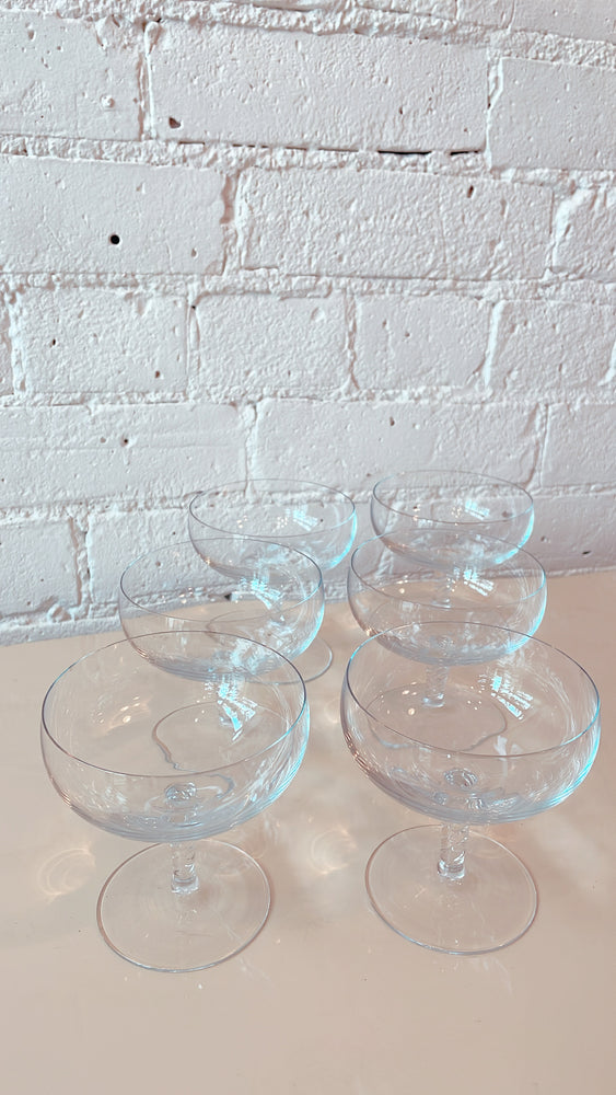 Vintage Coupes with Swirl Stems