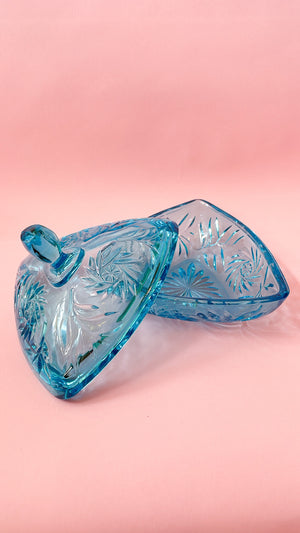 
            
                Load image into Gallery viewer, Vintage 1950&amp;#39;s Hazel Atlas Capri Pinwheel Candy Dish with Lid
            
        