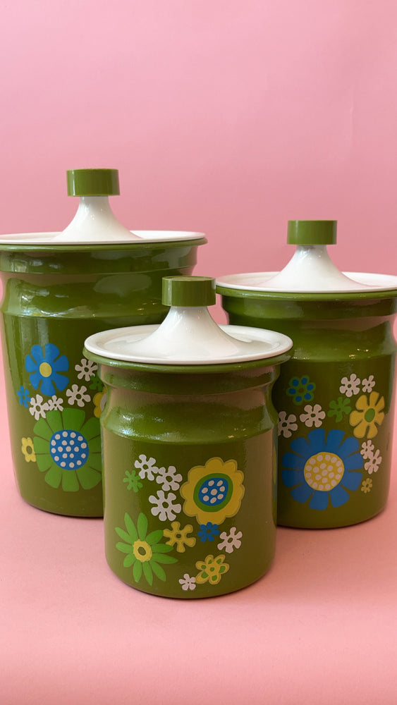 
            
                Load image into Gallery viewer, Vintage 1970&amp;#39;s Flower Power Canister Set
            
        