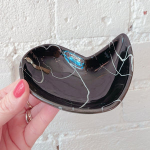 
            
                Load image into Gallery viewer, Vintage Ceramic Boomerang Dish
            
        