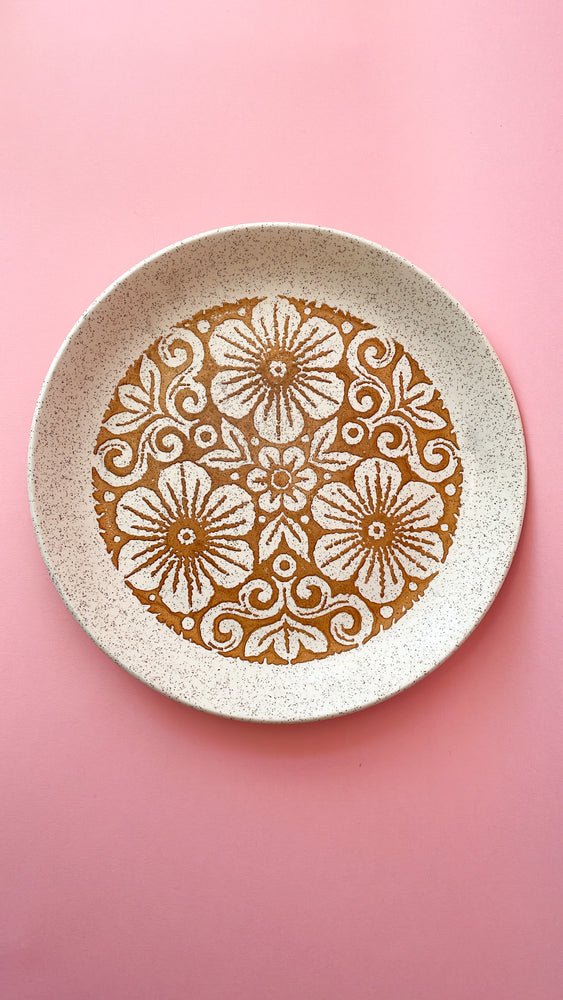 
            
                Load image into Gallery viewer, Vintage Biltons Tableware Pottery Plate
            
        