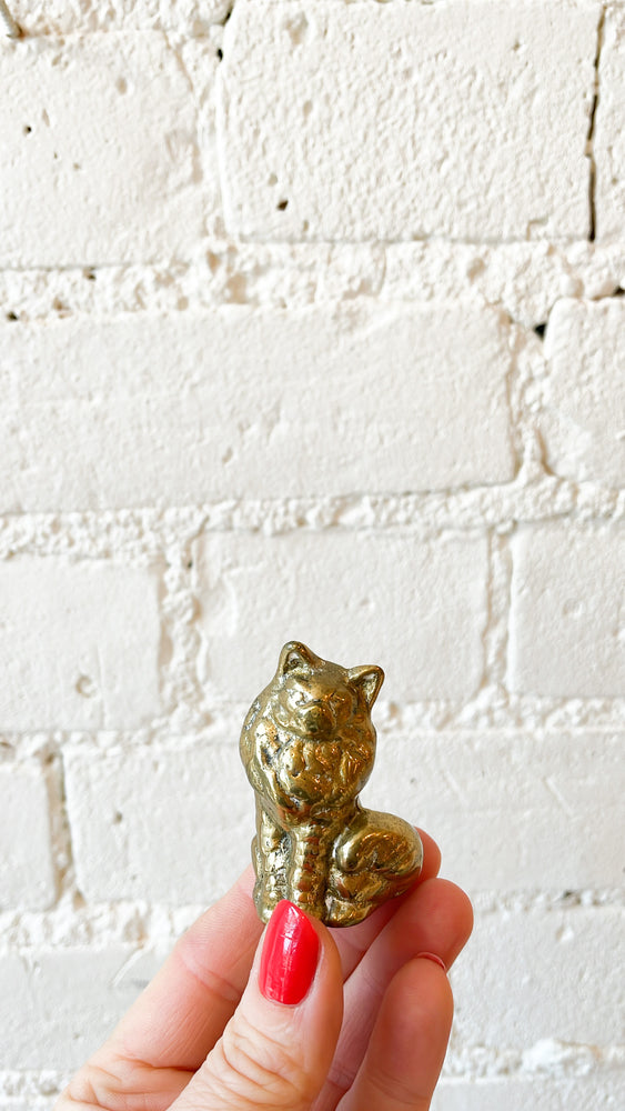 
            
                Load image into Gallery viewer, Vintage Solid Brass Cat
            
        